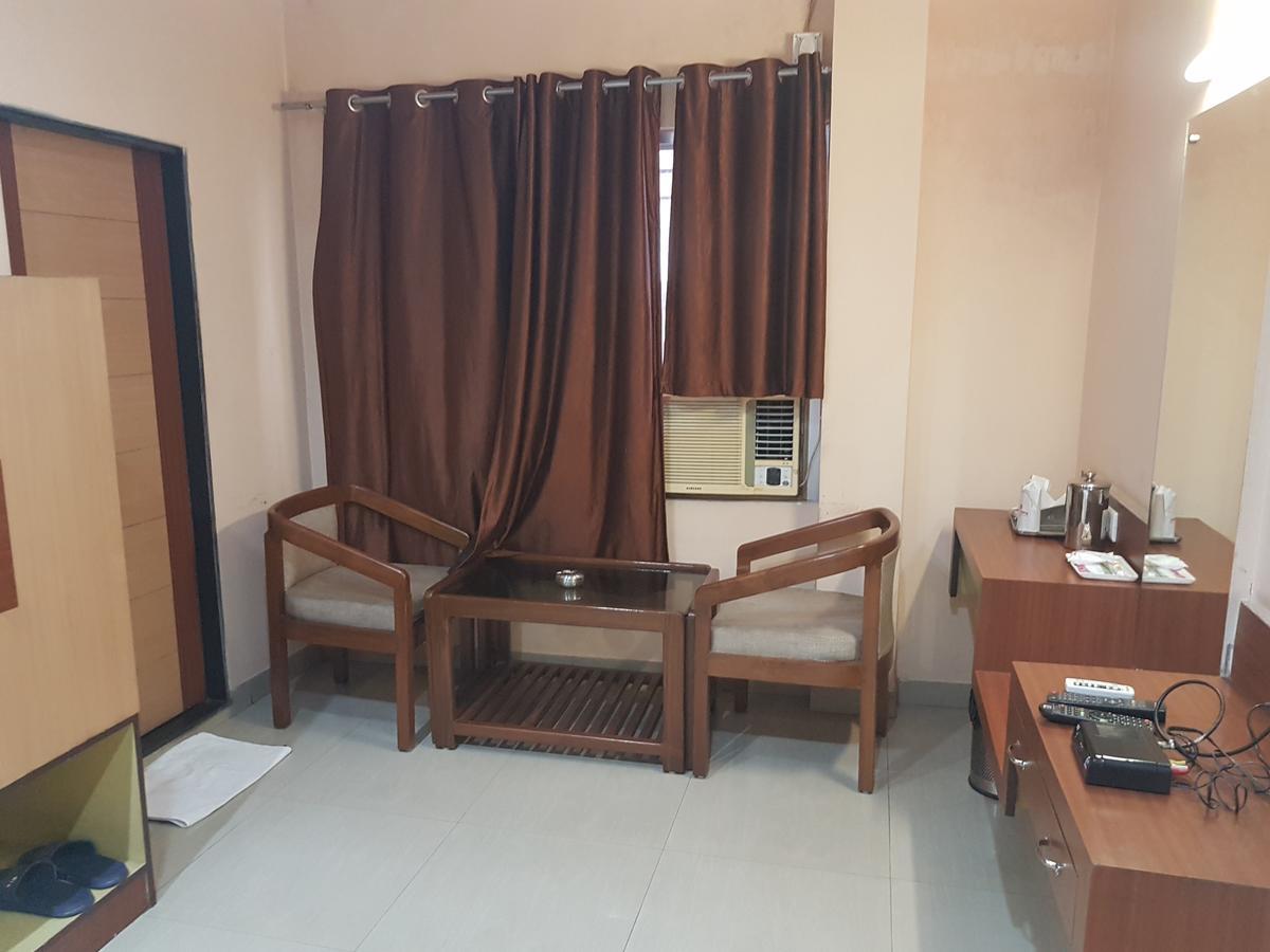 Hotel Simla Siliguri Exterior photo